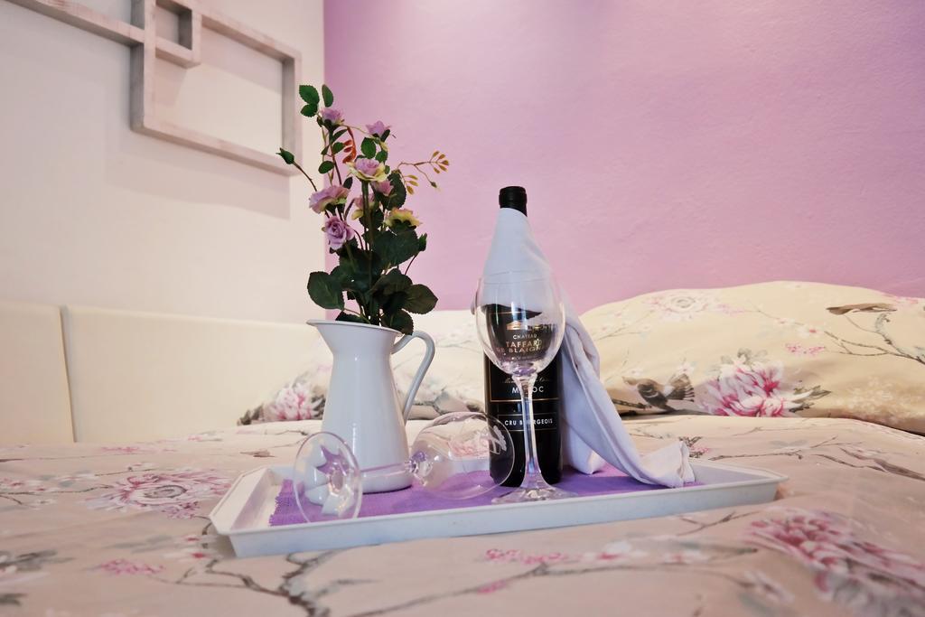 Apartments Nea 로비니 외부 사진